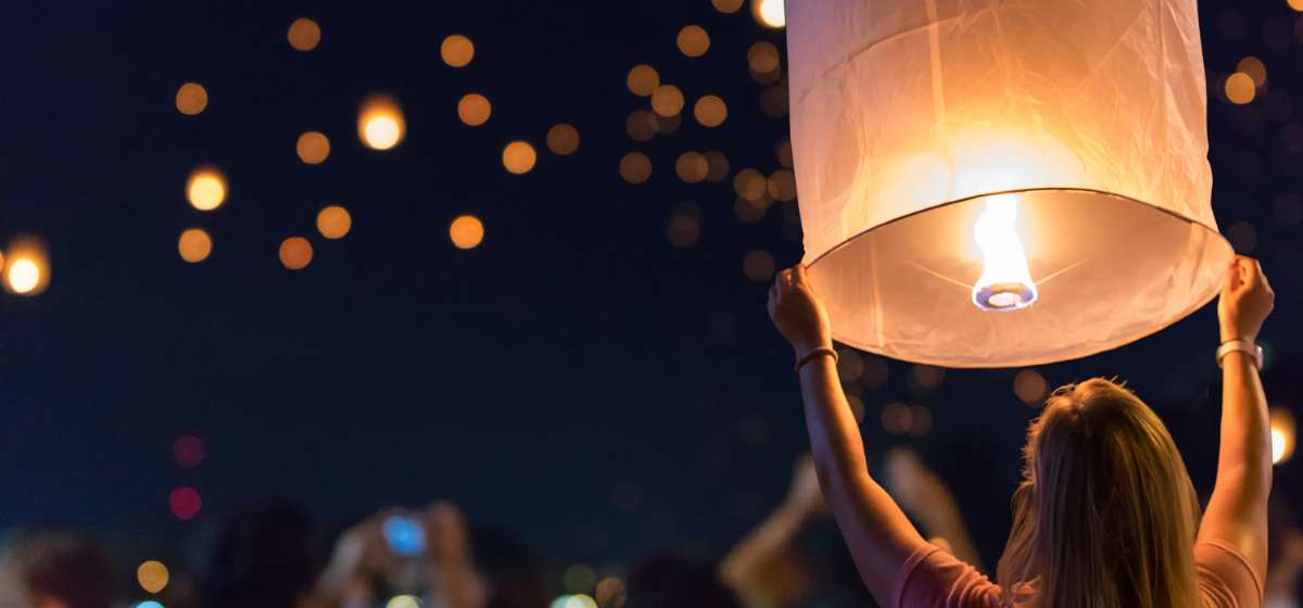 QT418 - FESTIVAL DAS LANTERNAS – JORNADA E CULTURA E AVENTURA – BANGKOK + CHIANG MAI + PRAIA 10D 